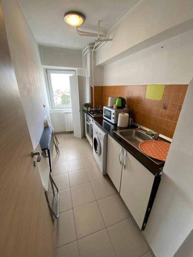 New Green Apartment Studio 1 Bukarest Exteriör bild
