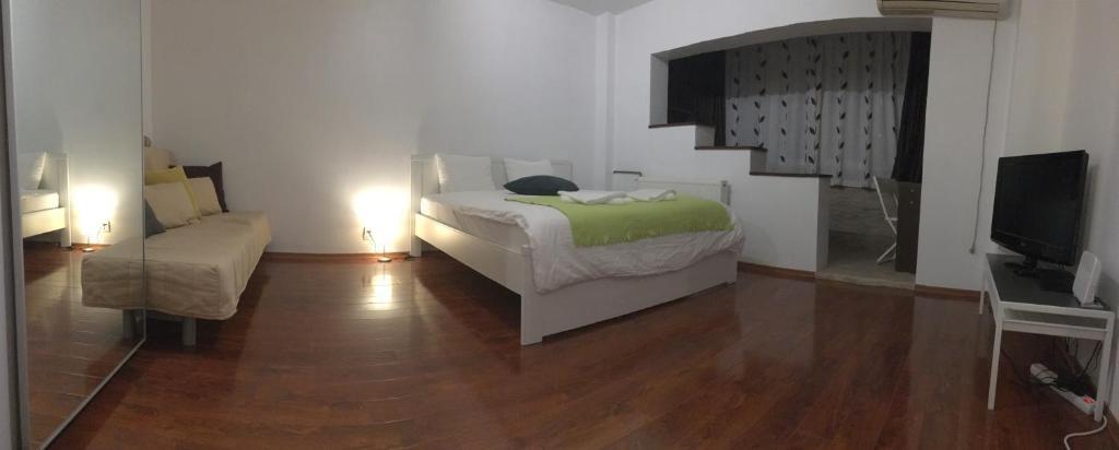 New Green Apartment Studio 1 Bukarest Exteriör bild